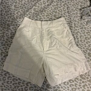 Abercrombie and Fitch linen short